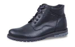 Black winter men's boots with metal logo