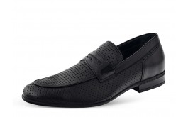 Men's formal shoes with ribbing and perforation