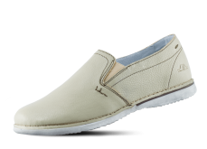 Men's shoes with ribbing in beige color