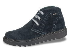 Men's winter boots from dark gray suede with grapple sole