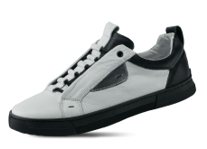 Men's sneakers in white and black color