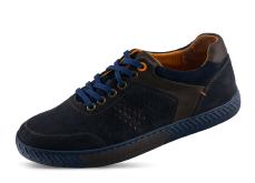 Men's sneakers with blue shoelaces