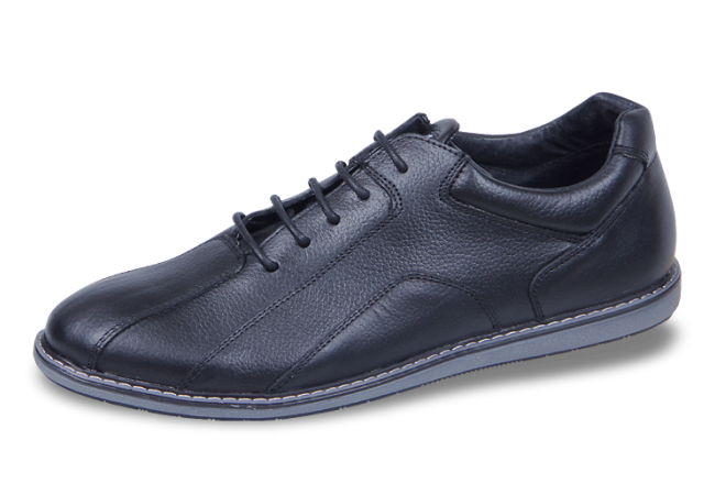 Lightweight men's sports shoes made of genuine leather in black color Снимка 