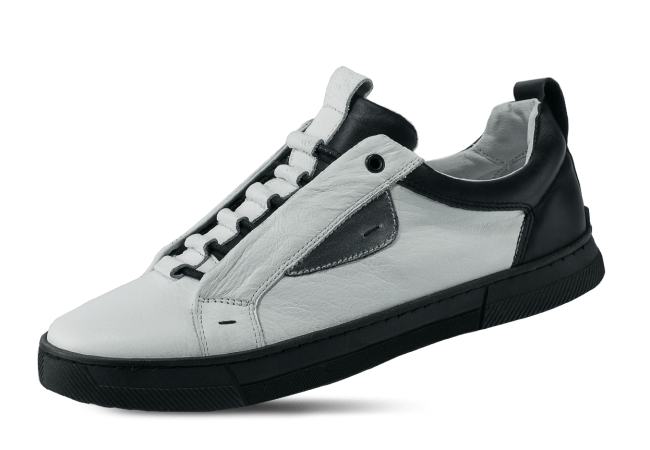 Men's sneakers in white and black color Снимка 