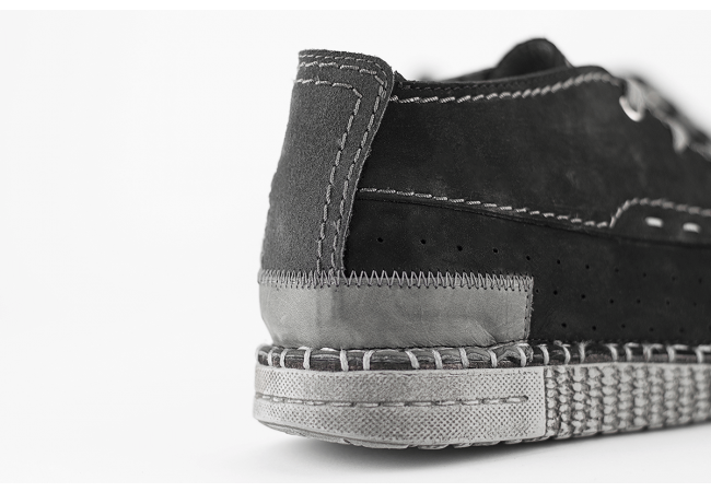 Male shoes of the "Clarks" type in black nubuck Снимка 5